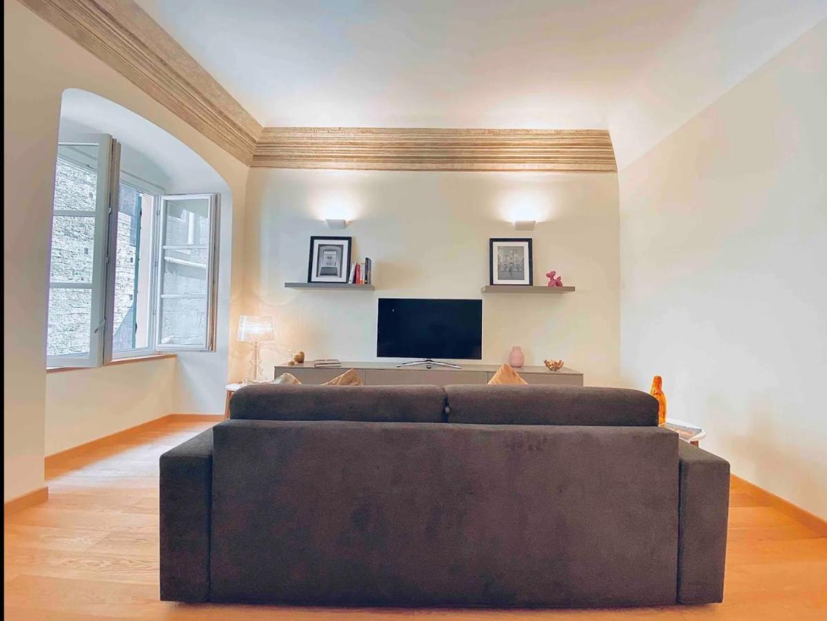 Amazing San Lorenzo 19, Rolli Palace Unesco - Stunning View Overlooking The Cathedral - Free Private Parking- Genova Eksteriør bilde