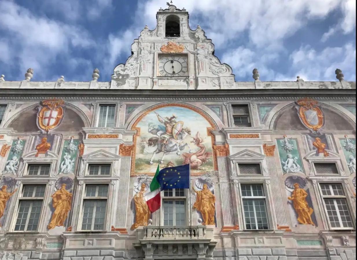 Amazing San Lorenzo 19, Rolli Palace Unesco - Stunning View Overlooking The Cathedral - Free Private Parking- Genova Eksteriør bilde